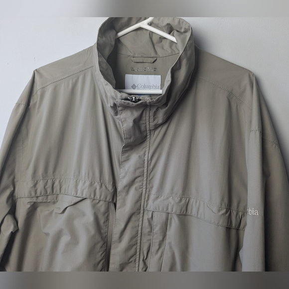 COLUMBIA Men Mid Season Coat Beige Color Sixe XL lots Of Pockets 100% Nylon - Picture 4 of 13